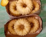 Foto langkah ke 11 dari resep Bolu Pisang Kukus Takaran Sendok.