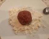 A picture of step 4 of Spanish-Style Meatballs in Sauce.