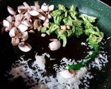 A picture of step 2 of Mushroom Penne Pasta.