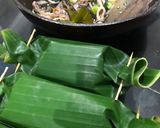 Foto langkah ke 2 dari resep Nasi Bakar Cumi Petai dan Jamur.