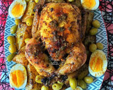 Foto del paso 28 de la receta: Pollo asado a la imperial con patatas asadas, huevos y olivas