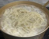 Foto langkah ke 4 dari resep Jjamppong (Mie Kuah Seafood Pedas ala Korea).
