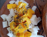 Foto del paso 1 de la receta: Ensalada de jícama y mango 🥗