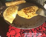 A picture of step 5 of Aloo Matar Paneer Paratha.