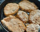 A picture of step 6 of Surmai and bangda fried fish.