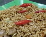 Foto langkah ke 3 dari resep Mie goreng Jawa.