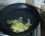 A picture of step 4 of Begun ka bharta.