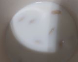 A picture of step 3 of Moroccan Almond Milkshake.