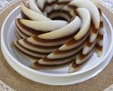 Hình bước làm 4 của món Rau câu cafe cốt dừa