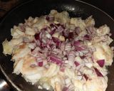 A picture of step 2 of Garlic butter prawns #4weekschallenge.