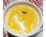 รูปขั้นตอนการทำที่ 3 ของ 🎌🥚🦀ไข่ตุ๋นปูอัดเห็ดหอม - Microwave Steamed Egg