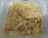 A picture of step 2 of Cheesy Banana Bombs.