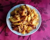 ফুলকপি আলু ভাজা (Fulkopi aloo bhaja recipe in Bengali) রেসিপি ধাপ - 6 ছবি