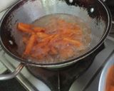 A picture of step 3 of Chilli Potato.