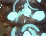 Foto del paso 6 de la receta: Enchiladas adobadas con requesón
