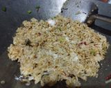 Foto langkah ke 4 dari resep Nasi Goreng Teri.