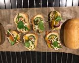 A picture of step 6 of Cheese Bruschetta with vegetables.