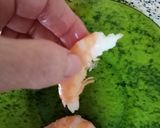 Foto del paso 3 de la receta: Setas al ajillo con gambas cocidas salteadas