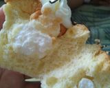 Foto langkah ke 10 dari resep Hokkaido chiffon vanila cupcakes.