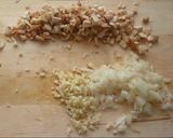 Foto del paso 2 de la receta: Setas rellenas de queso batido y atún