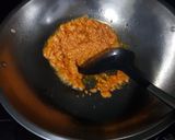 Foto langkah ke 5 dari resep Oseng Daging Sapi Pedas.