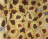 Foto del paso 7 de la receta: Pepas de membrillo y dulce de leche