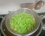 A picture of step 4 of Poha Namkeen.