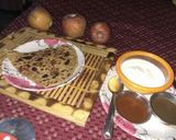 A picture of step 2 of Sweet apple paratha.