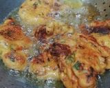 A picture of step 5 of Easy Cauliflower Cutlets.