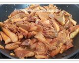 Foto del paso 4 de la receta Níscalos al ajillo con jamón