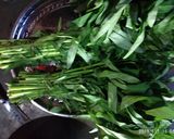 Foto langkah ke 1 dari resep Rujak Kangkung Khas Cirebon.