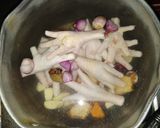 Foto langkah ke 3 dari resep Sup ceker anak 2 tahun.
