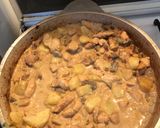 Foto del paso 4 de la receta: Pollo, crema, champi, papa