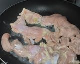 Foto del paso 1 de la receta: Sándwich🥯de pollo🍗hawaiano🍍🧀🥐