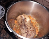 Foto del paso 3 de la receta: Lomo de cerdo en salsa