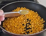 A picture of step 2 of Roasted chanadal without oil.
