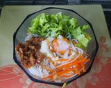 Hình bước làm 4 của món Mỳ chũ trộn