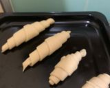 Foto langkah ke 2 dari resep Croffle (puff pastry instan).