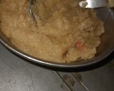 A picture of step 4 of Suji ka halwa.