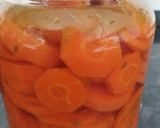 Foto del paso 4 de la receta: Encurtido de zanahoria