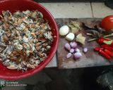Foto langkah ke 1 dari resep Tumis kerang.