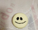 Foto del paso 2 de la receta: Galletitas fantasmas de chocolate blanco