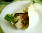 Foto del paso 6 de la receta Tacos de pescado con guacamole y pico de gallo