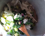 Foto del paso 1 de la receta: Arroz con cebolla de verdeo y verduras