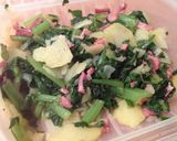 Foto del paso 3 de la receta Acelgas con patatas y bacon en estuche de vapor Lékué