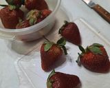 Foto del paso 1 de la receta: Frutillas bañadas con chocolate