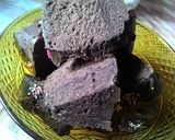 Foto langkah ke 7 dari resep Kue ulang tahun brownies kukus lapis coklat leleh irit bahan.
