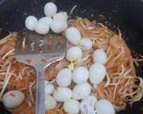 Foto langkah ke 7 dari resep Mie tiau goreng.