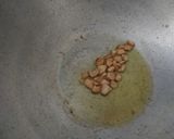 A picture of step 2 of Besan Mawa Ladoo.