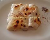 Foto del paso 4 de la receta Canelones con grelos y chorizo gratinados con queso de tetilla (exprés)